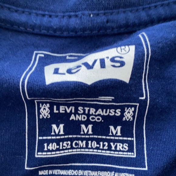 Levi’s boys short sleeve graphic T-shirt size medium - Picture 3 of 3